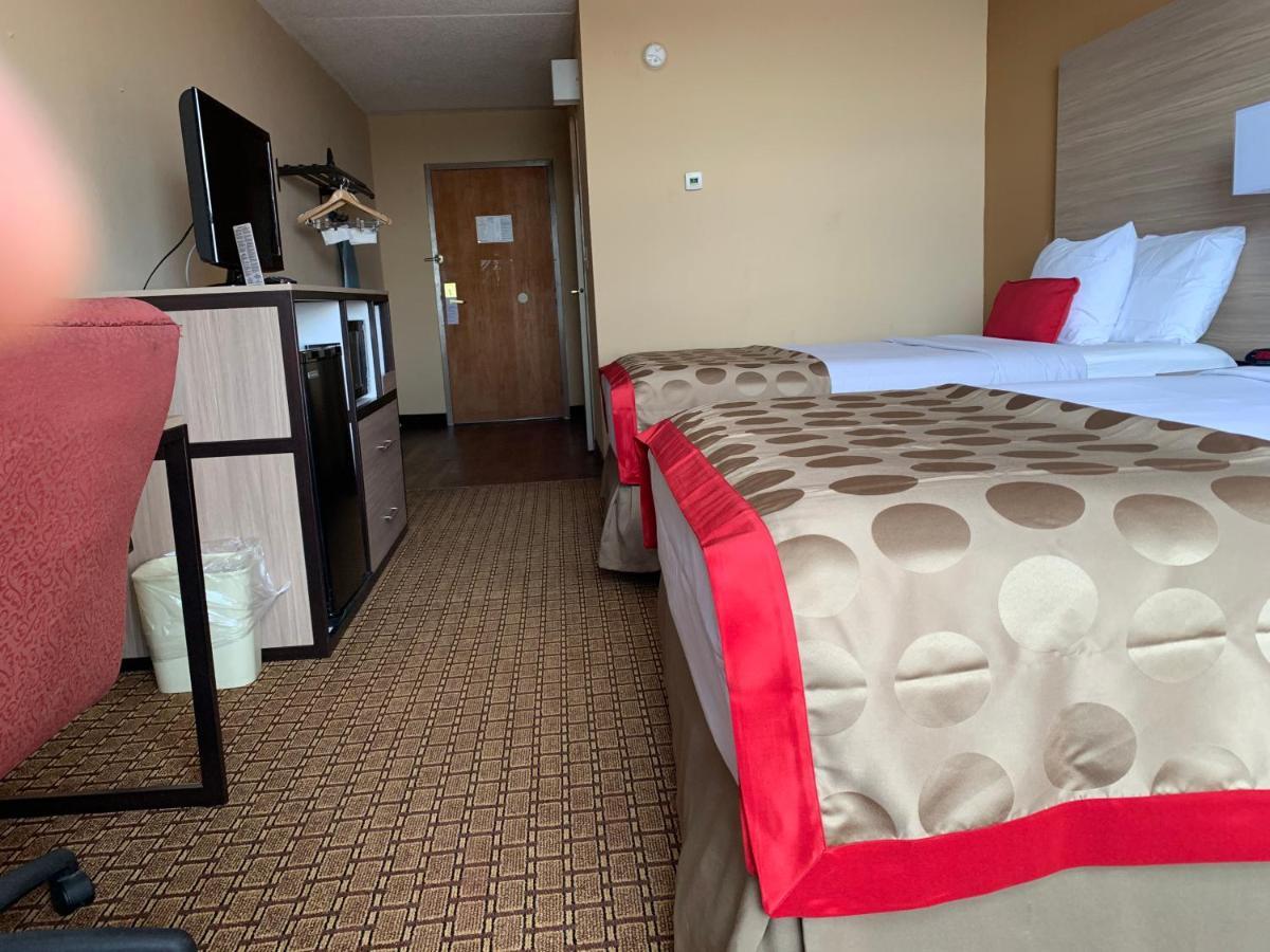 Ramada By Wyndham West Atlantic City Egg Harbor Township Bagian luar foto