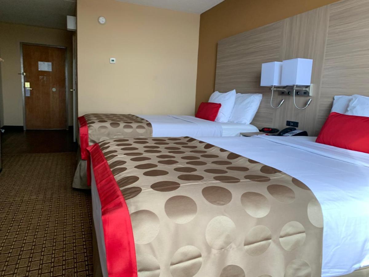 Ramada By Wyndham West Atlantic City Egg Harbor Township Bagian luar foto