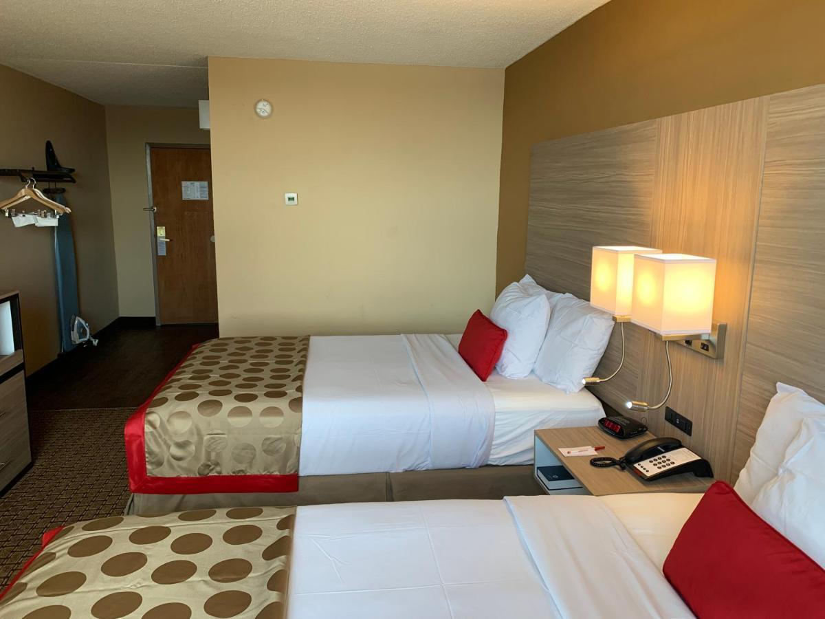 Ramada By Wyndham West Atlantic City Egg Harbor Township Bagian luar foto