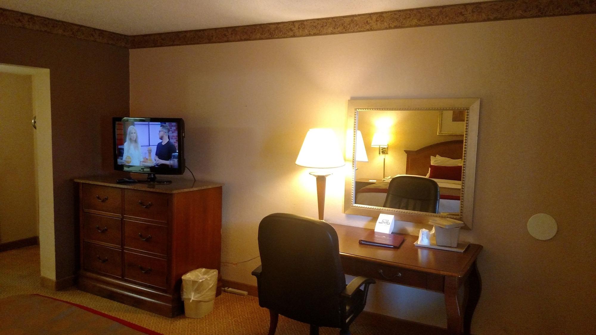 Ramada By Wyndham West Atlantic City Egg Harbor Township Bagian luar foto