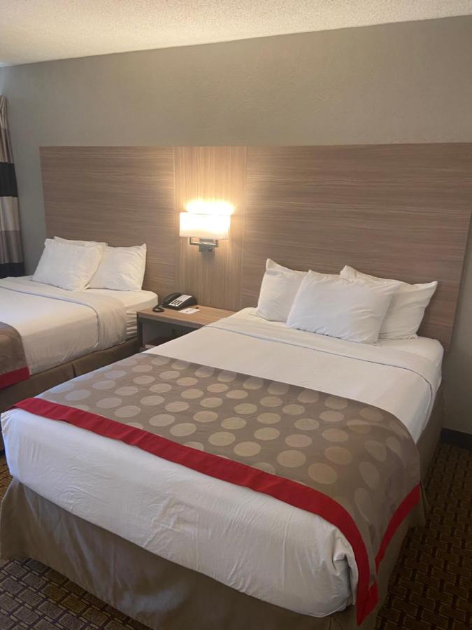 Ramada By Wyndham West Atlantic City Egg Harbor Township Bagian luar foto