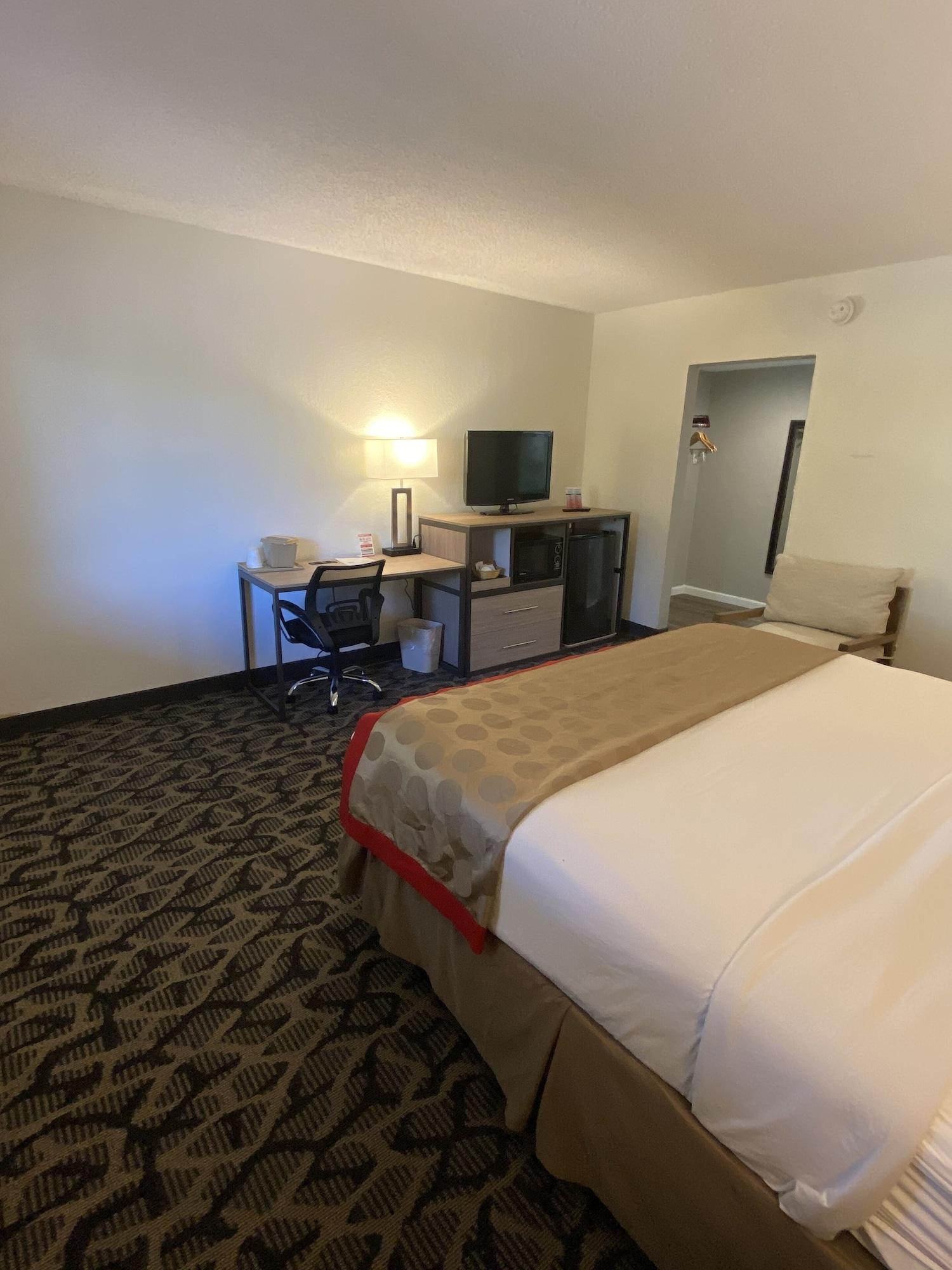 Ramada By Wyndham West Atlantic City Egg Harbor Township Bagian luar foto